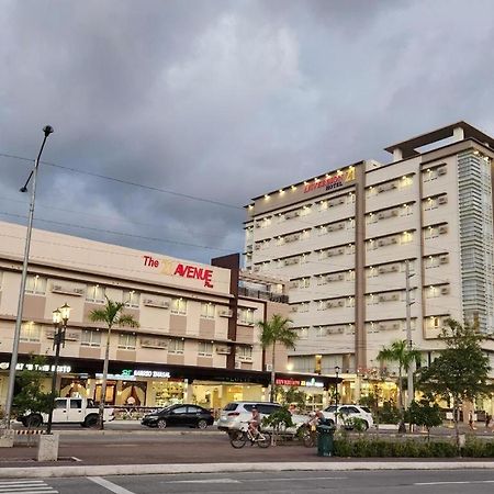 Diversion 21 Hotel Ілоіло Екстер'єр фото