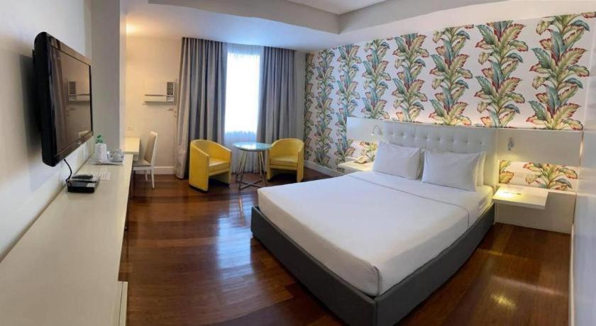 Diversion 21 Hotel Ілоіло Екстер'єр фото