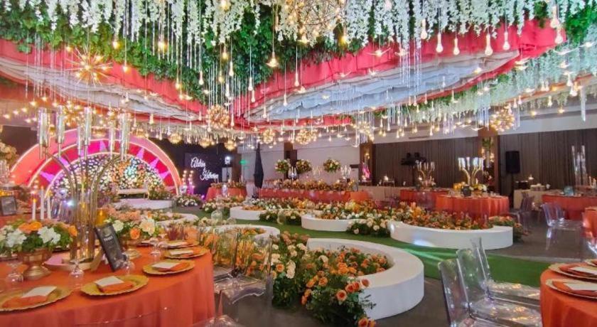 Diversion 21 Hotel Ілоіло Екстер'єр фото